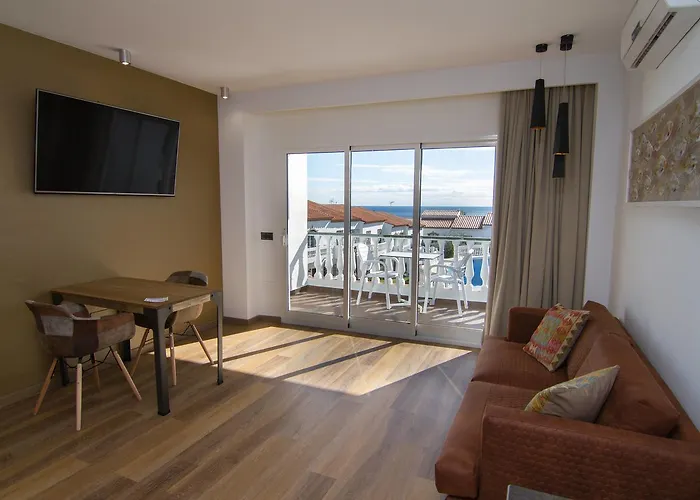 Hacienda 10b Menyber شقة *