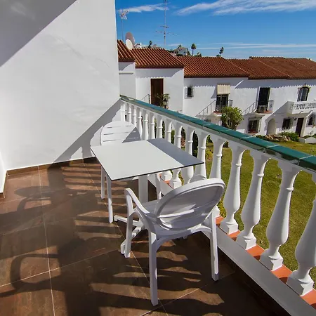 Апартаменти Hacienda 10b Menyber Нерха